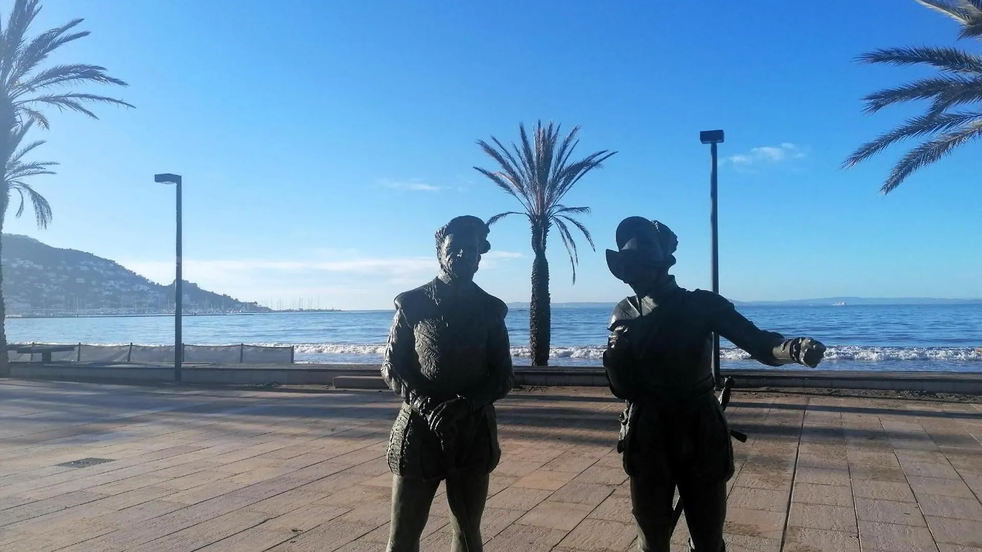 Apartment Apartamento En Roses: Terraza, A/A, Wifi, Parking, 2ª Linea De Playa - Es-258-89 Spain